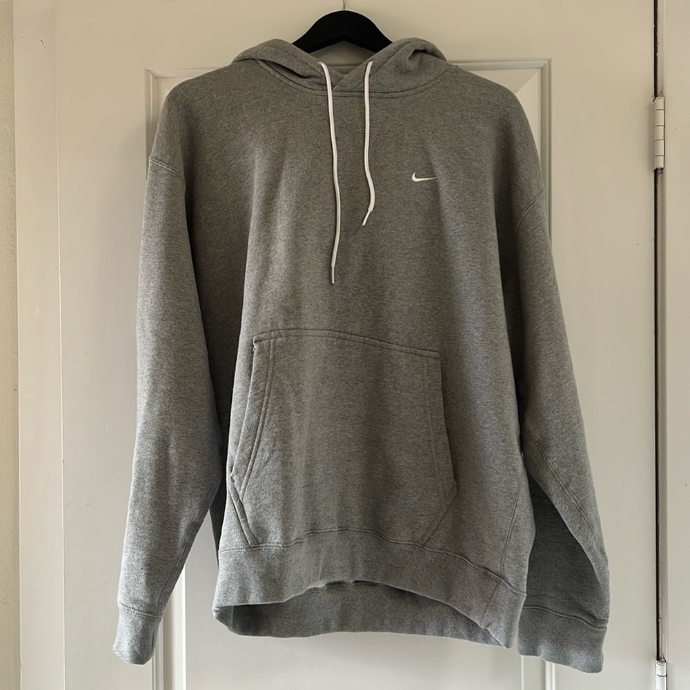 Two Nike Labs 2022 sweatshirts grey and black XL